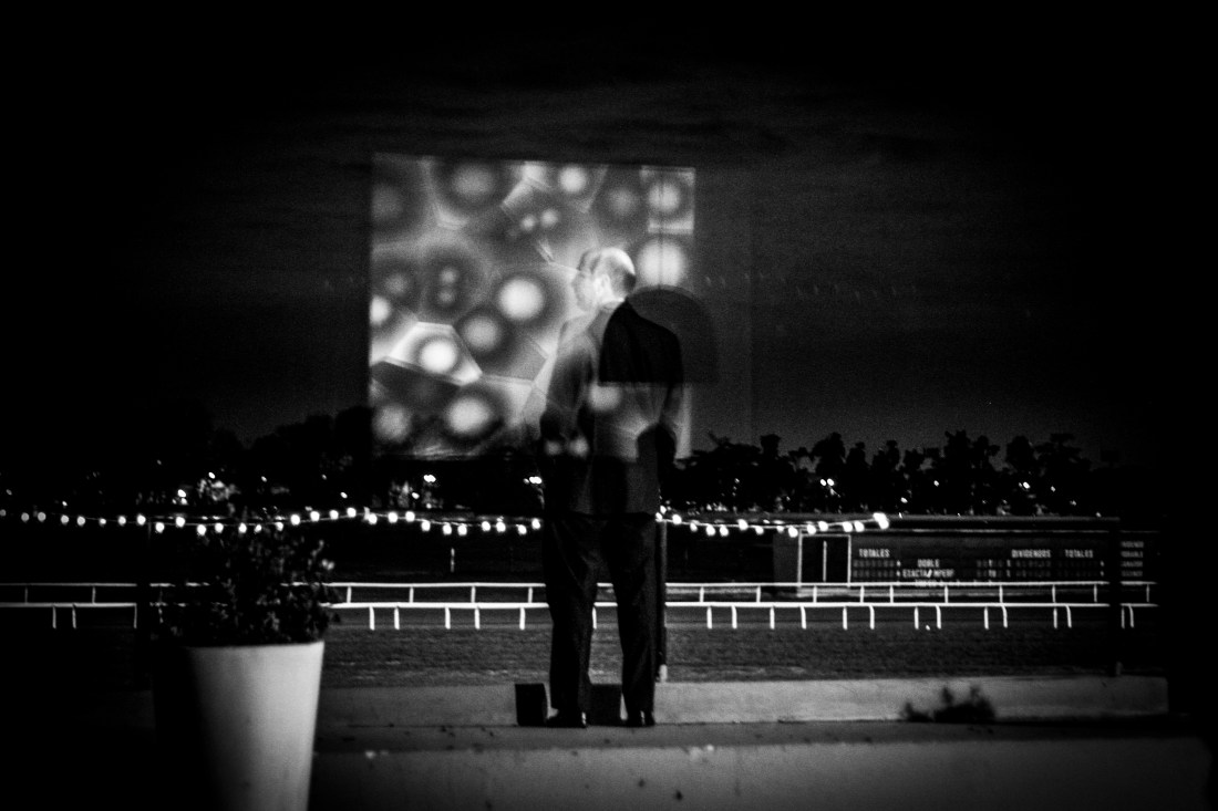 V + J - La Fiesta! (1008)