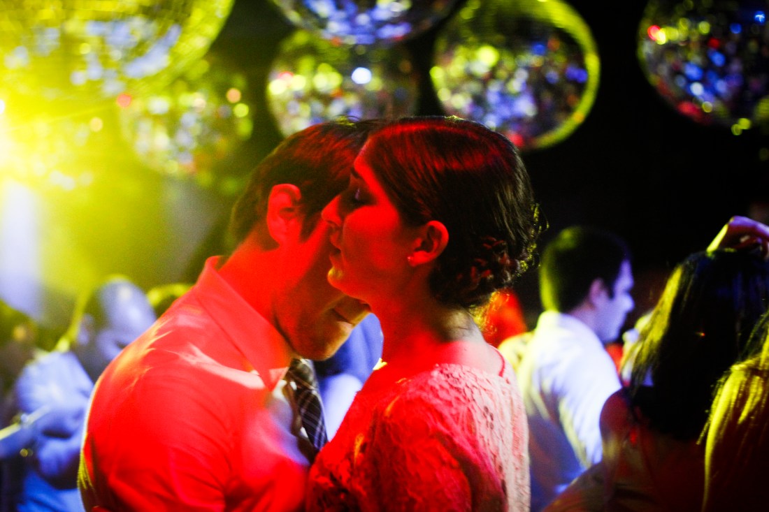 V + J - La Fiesta! (972)